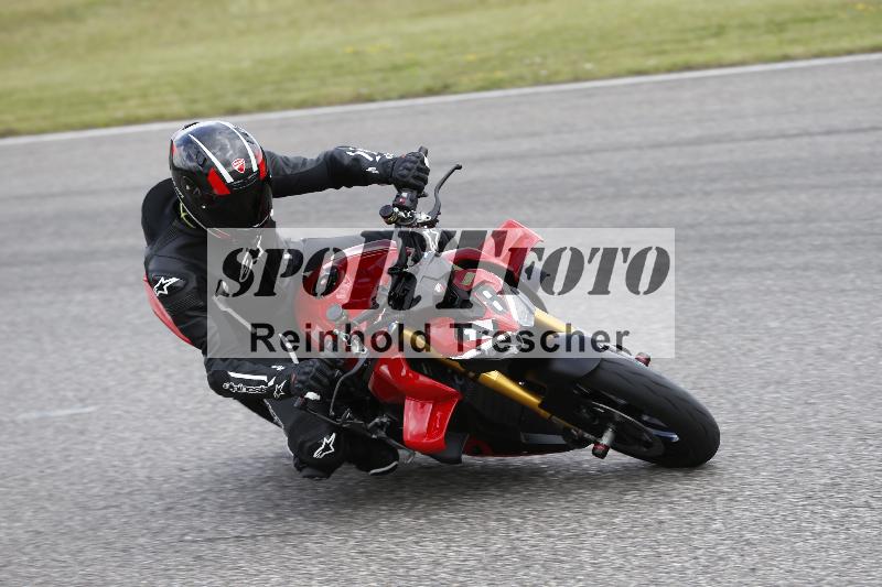 /Archiv-2025/22 06.06.2025 DISCOVER the BIKE ADR/Bike 2 gelb/28